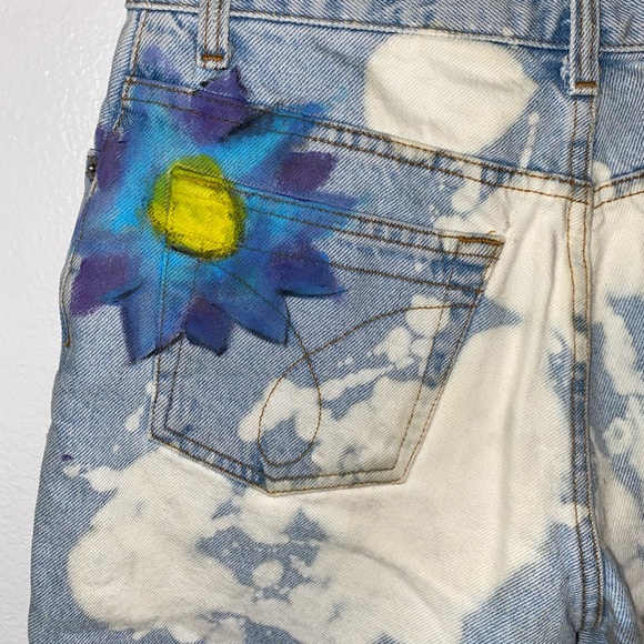 Calvin Klein Tie Dye High Waisted Shorts - Picture 4 of 6